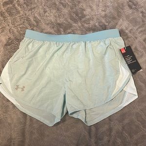 Under armour heat gear loose workout shorts nwt size small